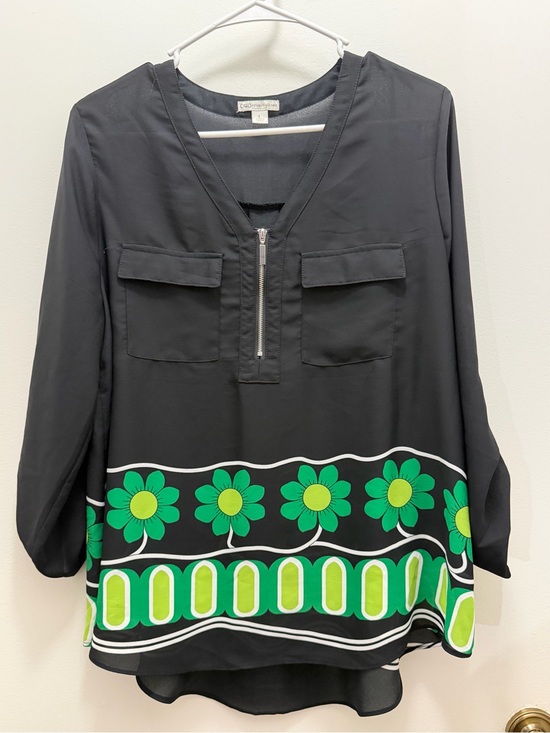 Cato Tops - Cato Black V-Neck Pullover Tunic with Green Floral Border